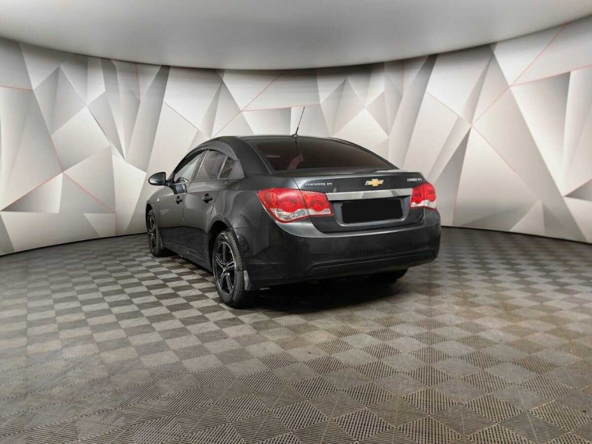 Купить Chevrolet Cruze с пробегом. Фото: #3