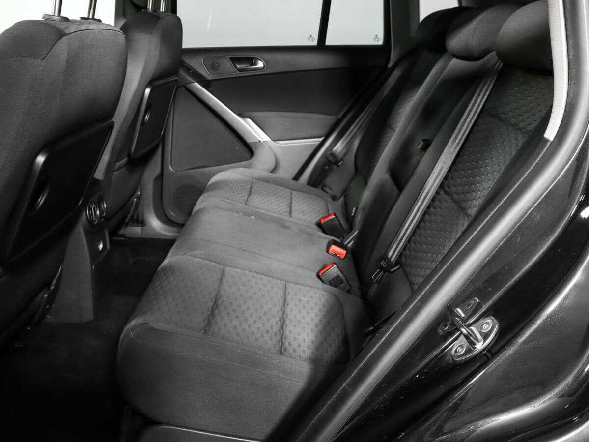 Купить Volkswagen Tiguan с пробегом. Фото: #7