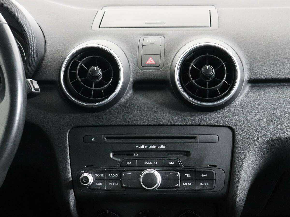 Купить Audi A1 с пробегом. Фото: #11