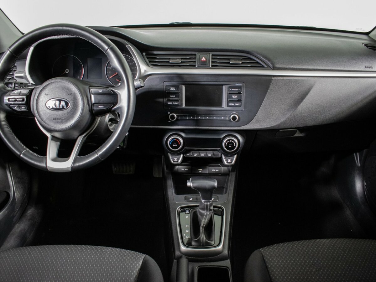 Купить Kia Rio с пробегом. Фото: #8