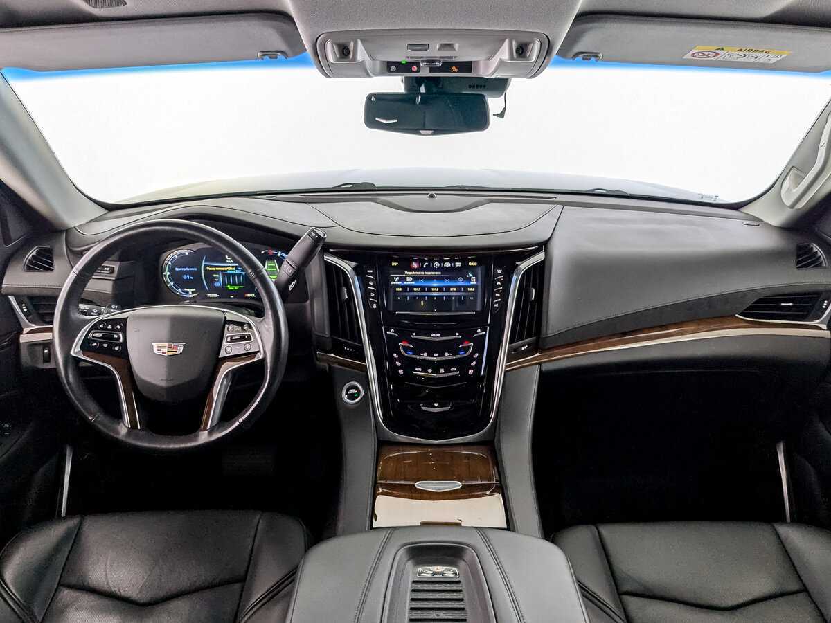 Купить Cadillac Escalade с пробегом. Фото: #11