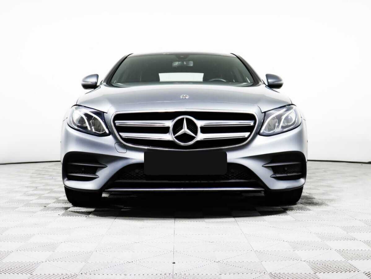 Купить Mercedes-Benz E-Класс с пробегом. Фото: #1