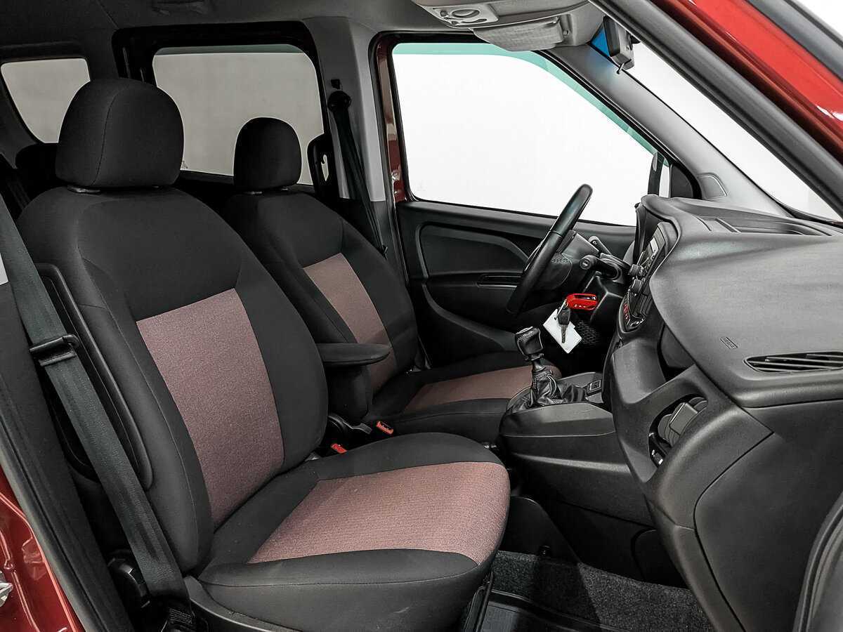 Купить Fiat Doblo с пробегом. Фото: #23