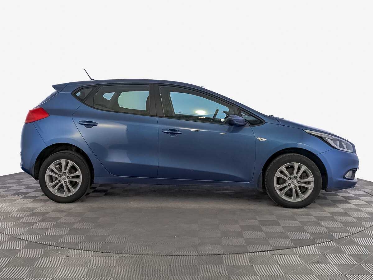 Купить Kia Ceed с пробегом. Фото: #3