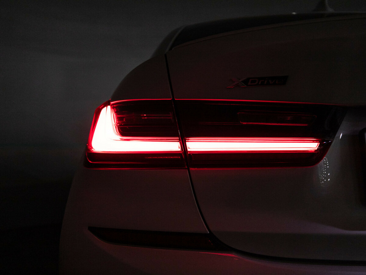 Купить BMW 3 серии с пробегом. Фото: #28