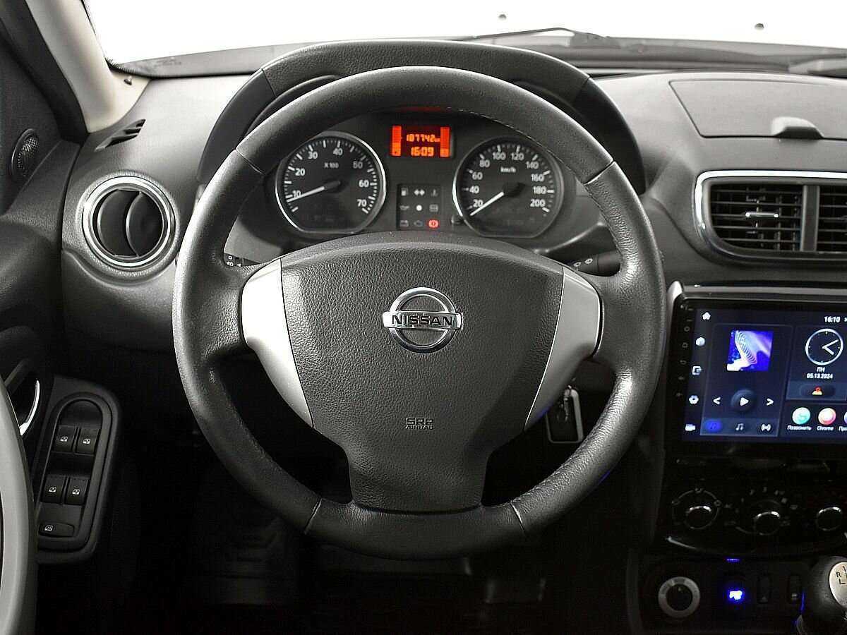 Купить Nissan Terrano с пробегом. Фото: #7