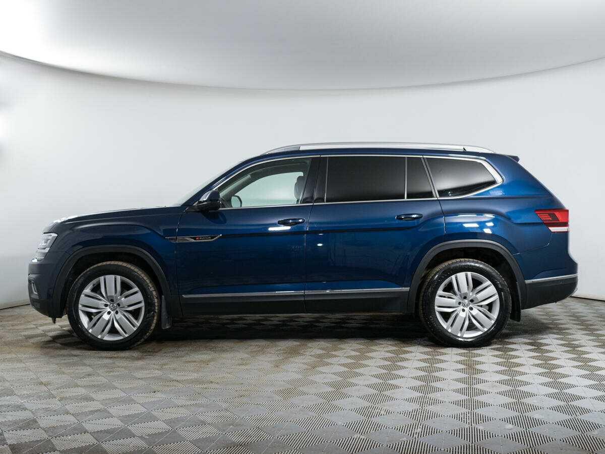 Купить Volkswagen Teramont с пробегом. Фото: #7