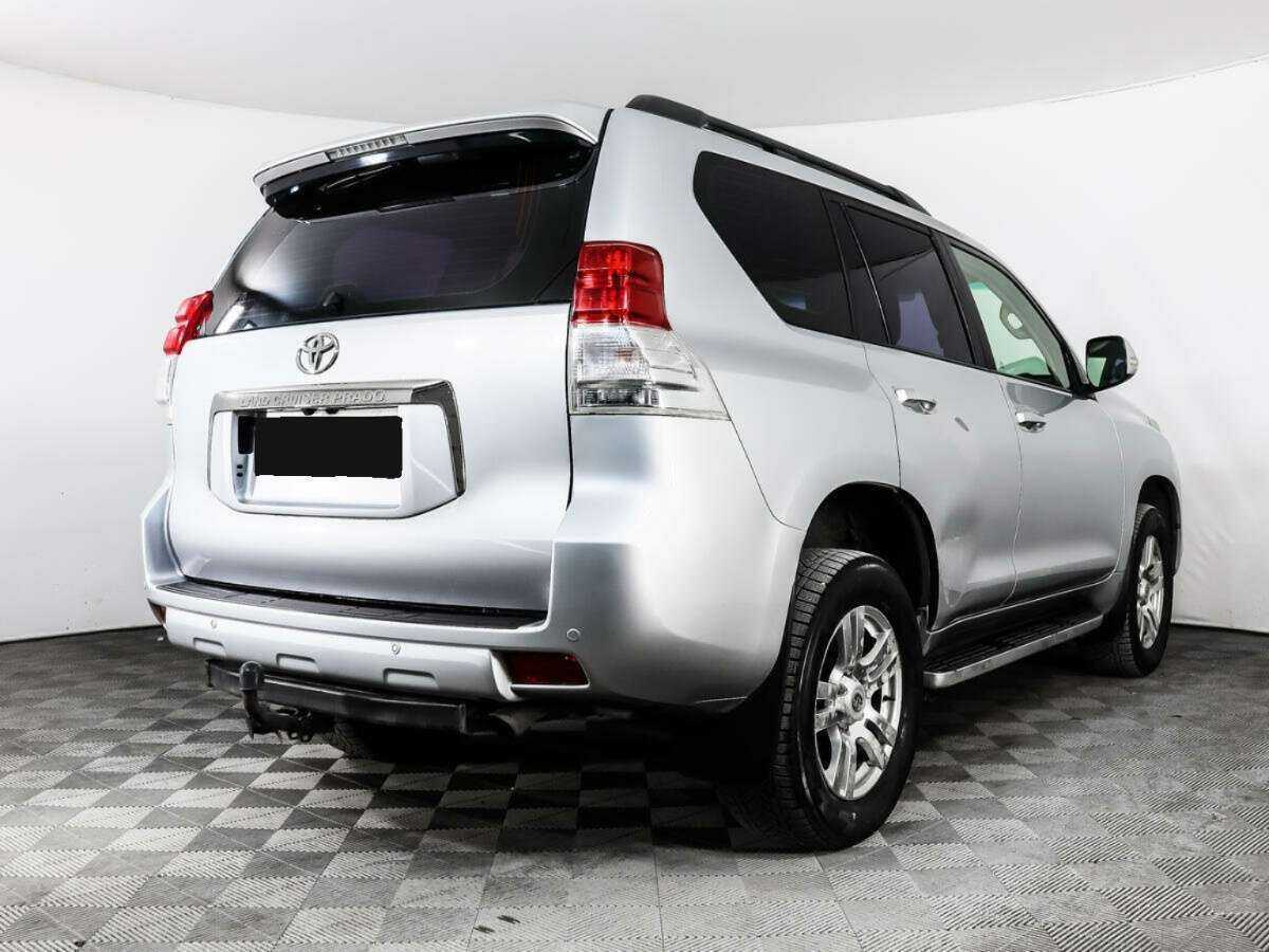 Купить Toyota Land Cruiser Prado с пробегом. Фото: #4