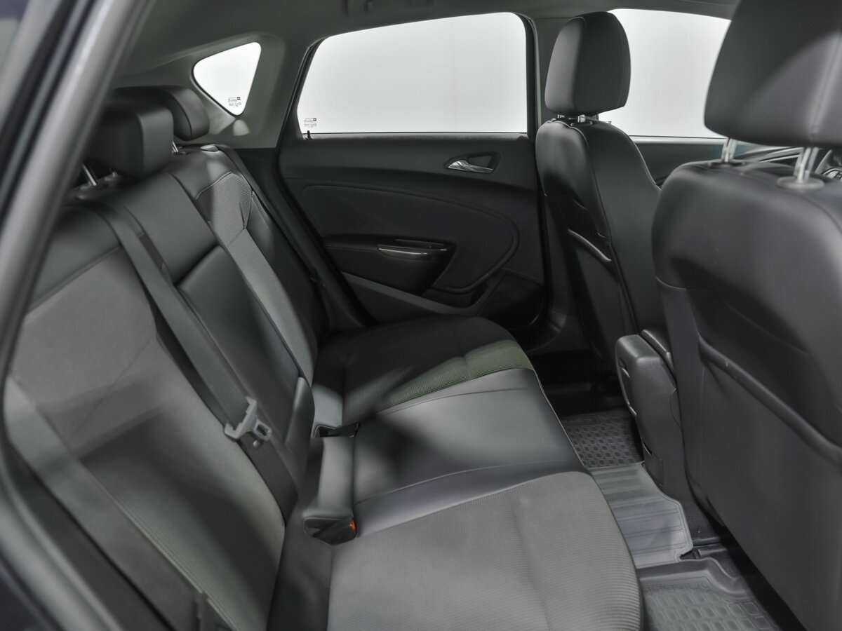 Купить Opel Astra с пробегом. Фото: #12