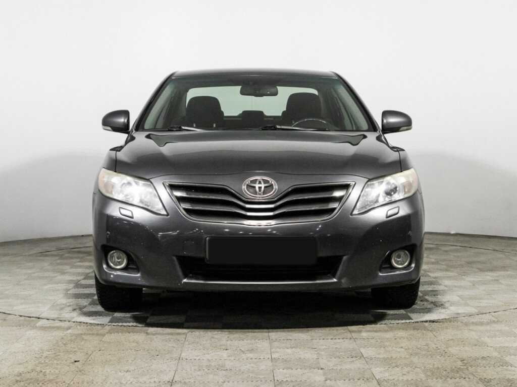 Купить Toyota Camry с пробегом. Фото: #1