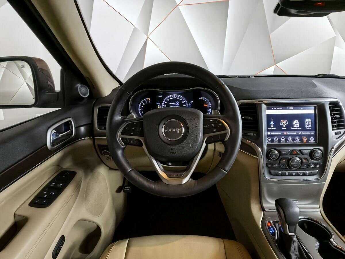 Купить Jeep Grand Cherokee с пробегом. Фото: #14