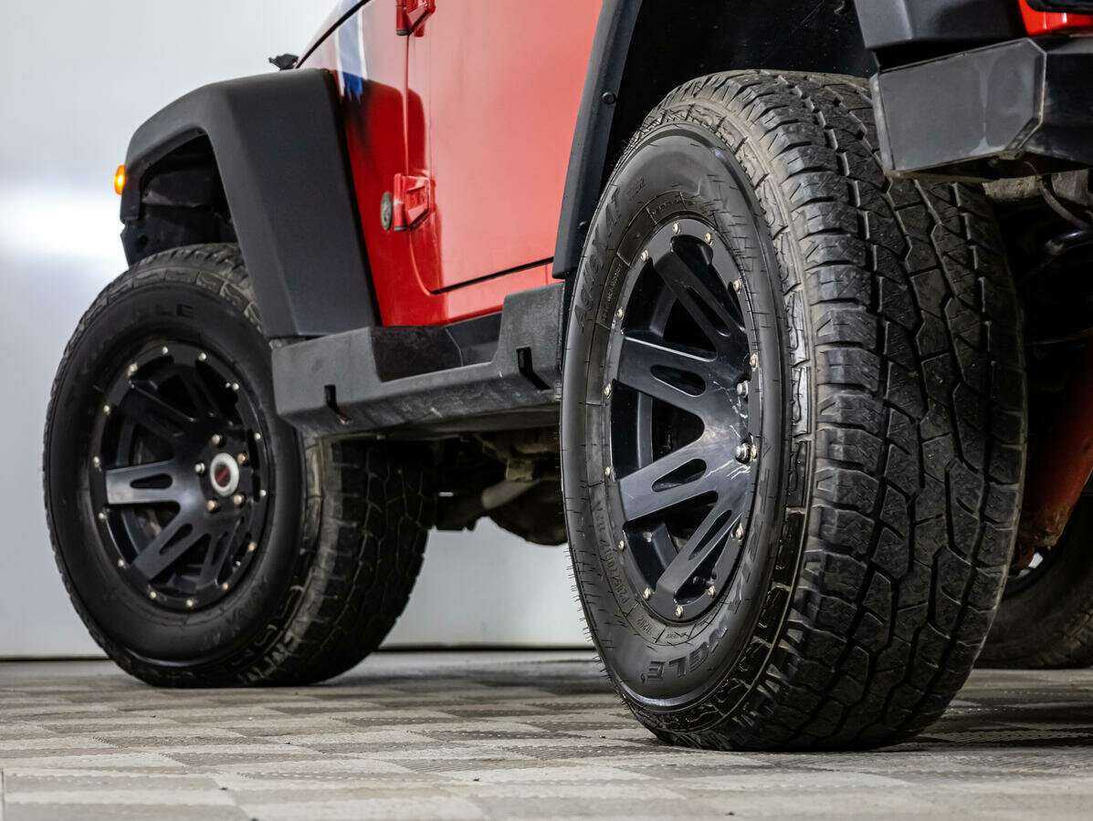 Купить Jeep Wrangler с пробегом. Фото: #29