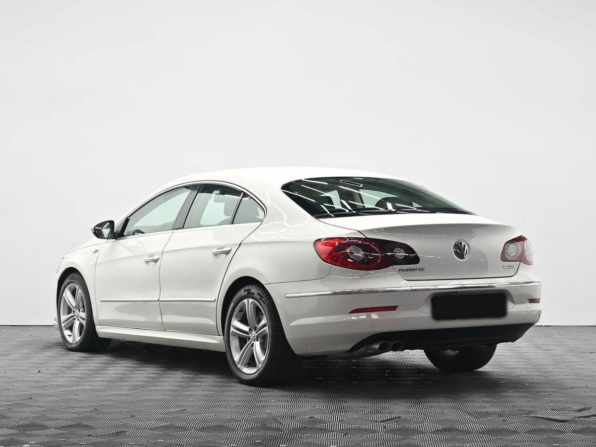 Купить Volkswagen Passat CC с пробегом. Фото: #2
