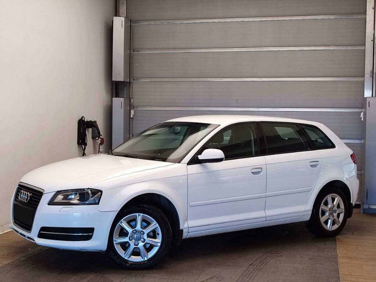 Купить Audi A3 с пробегом. Посмотреть фото