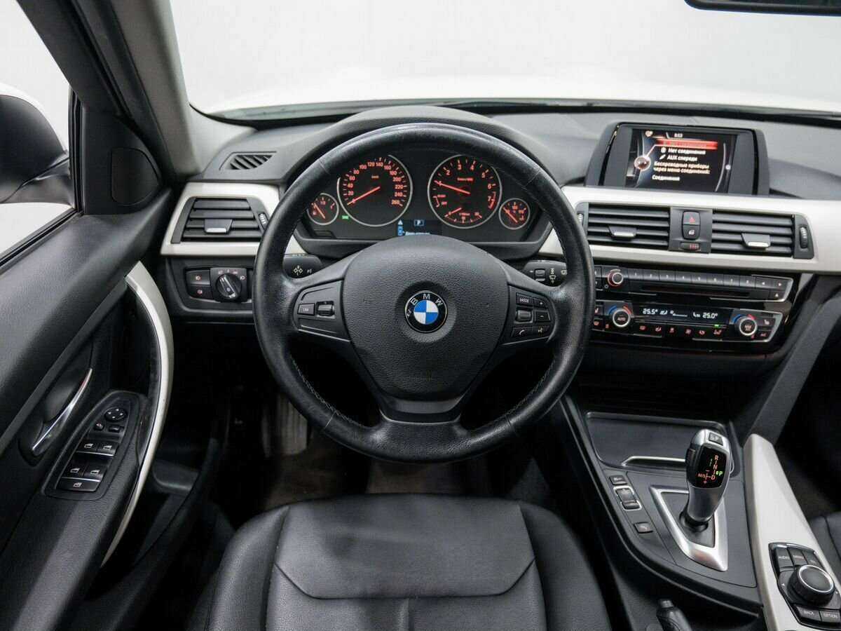 Купить BMW 3 серии с пробегом. Фото: #10