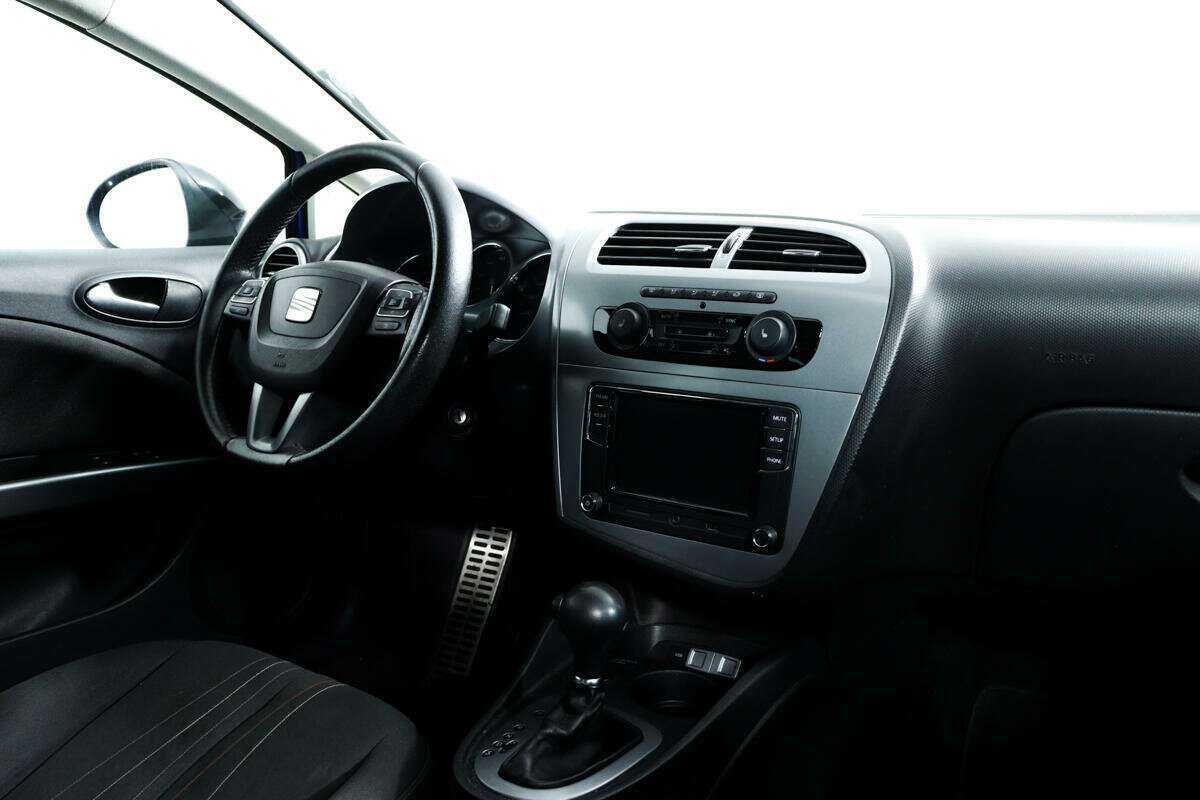 Купить SEAT Leon с пробегом. Фото: #8