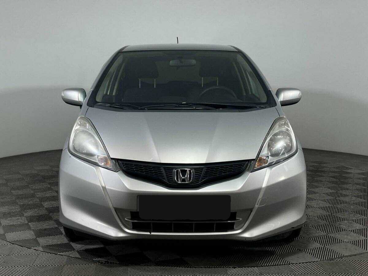 Купить Honda Jazz с пробегом. Фото: #1