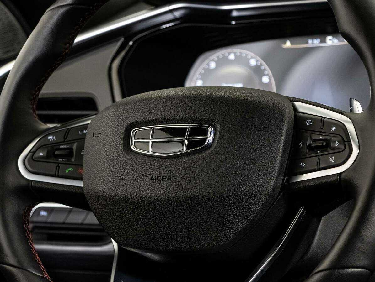 Купить Geely Tugella с пробегом. Фото: #12