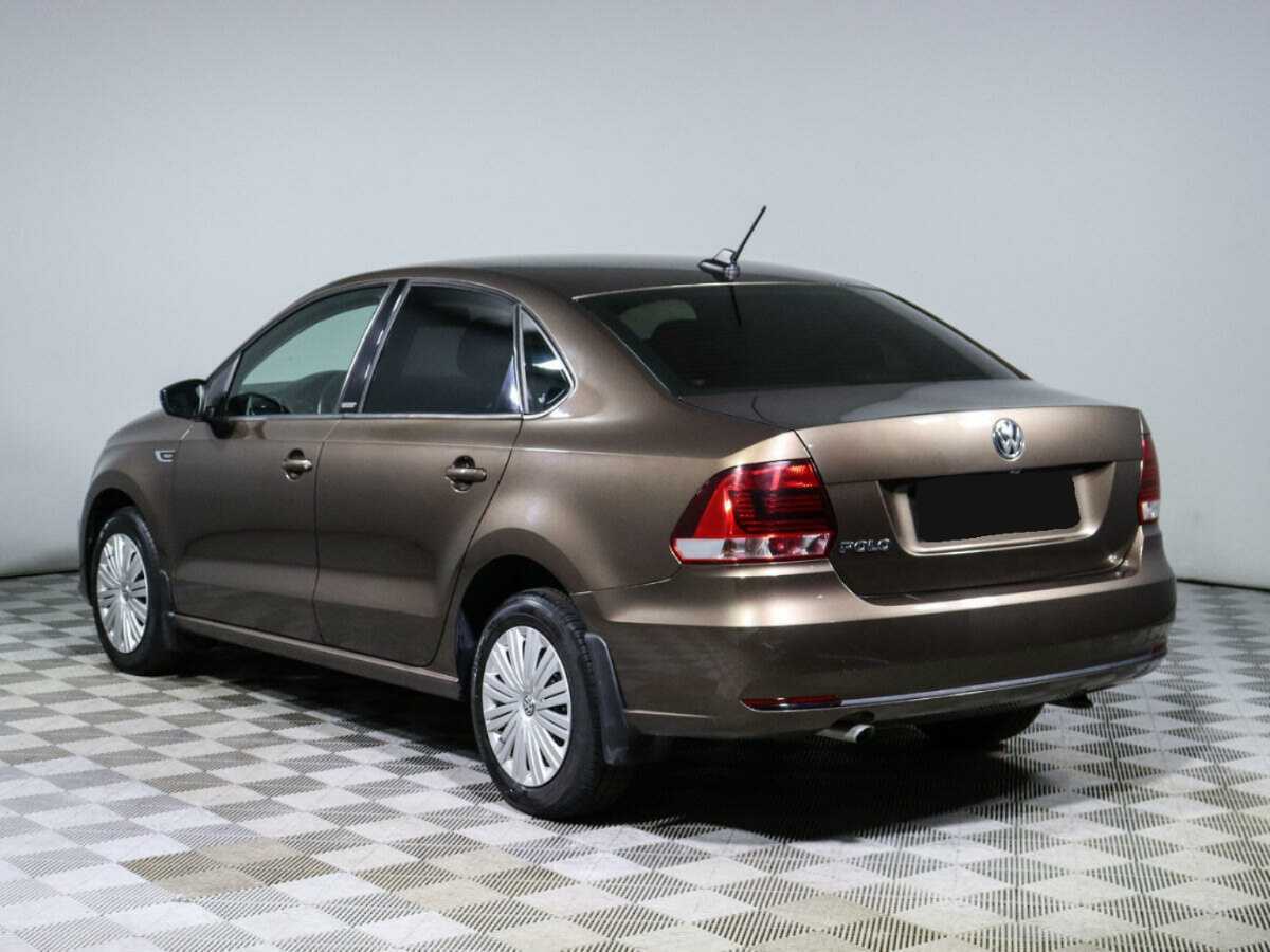 Купить Volkswagen Polo с пробегом. Фото: #6