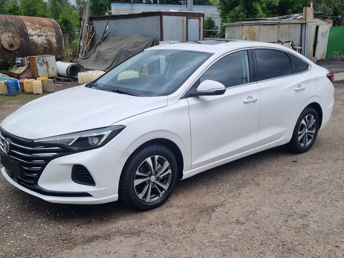 Купить Changan Eado Plus с пробегом. Посмотреть фото