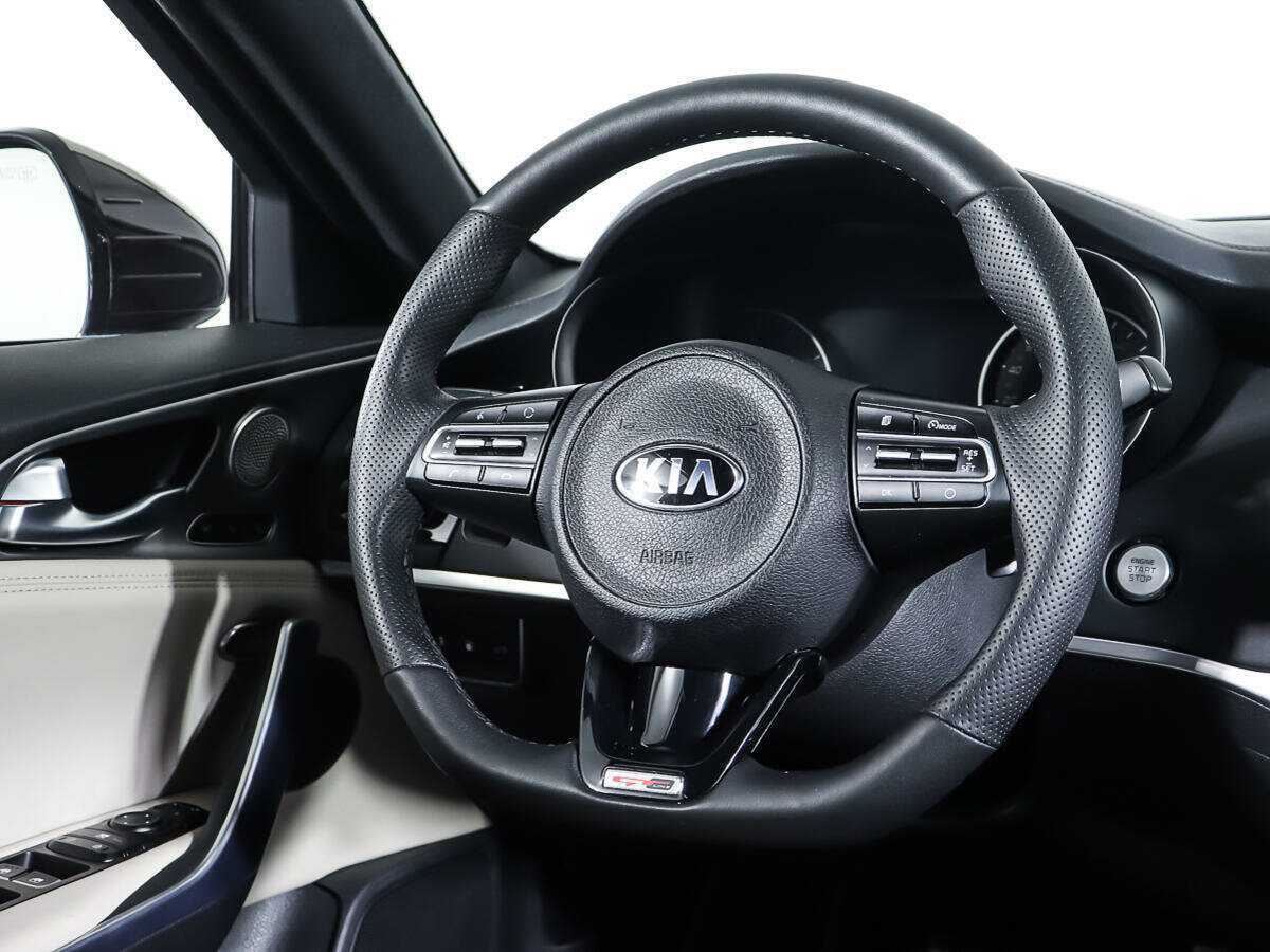 Купить Kia Stinger с пробегом. Фото: #14