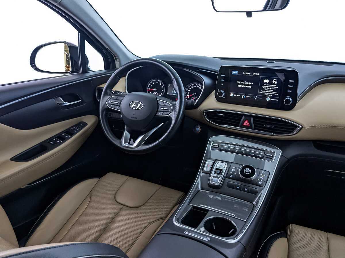 Купить Hyundai Santa Fe с пробегом. Фото: #23
