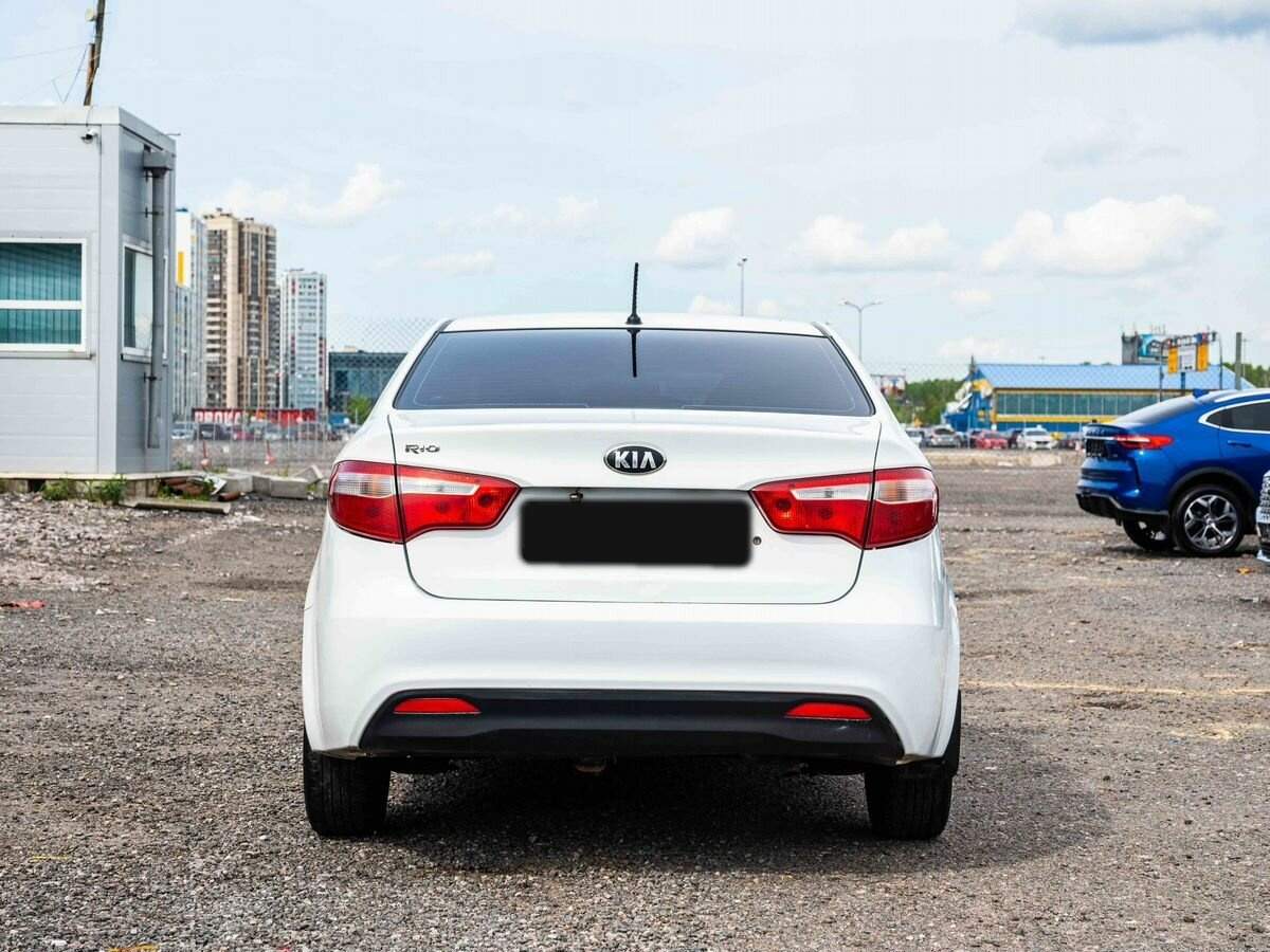 Купить Kia Rio с пробегом. Фото: #4