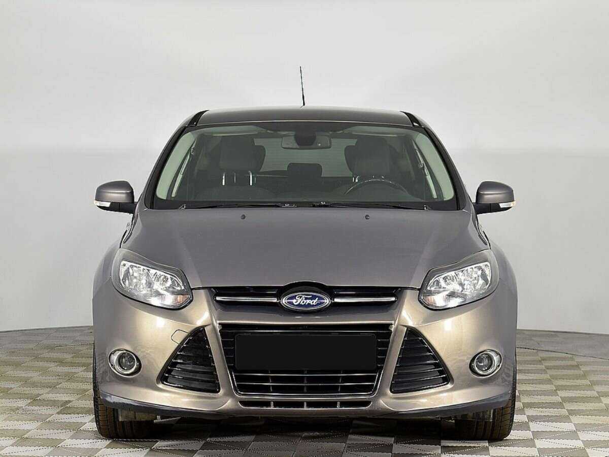 Купить Ford Focus с пробегом. Фото: #2