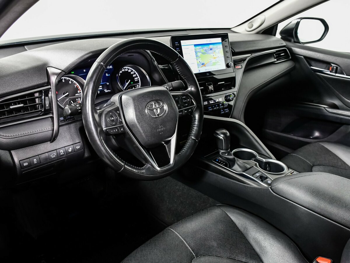 Купить Toyota Camry с пробегом. Фото: #11