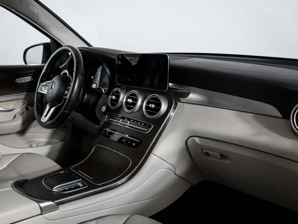 Купить Mercedes-Benz GLC с пробегом. Фото: #6