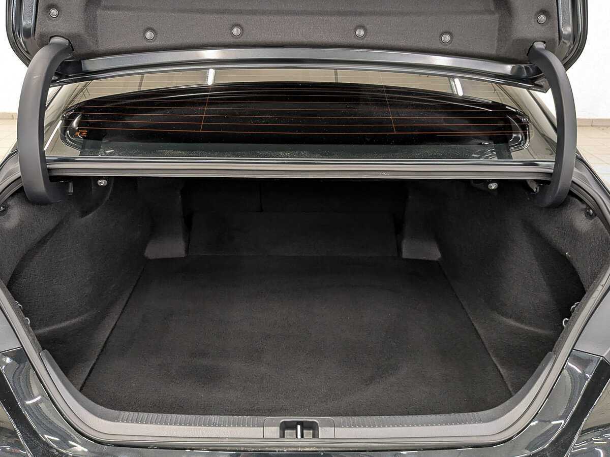 Купить Toyota Camry с пробегом. Фото: #9