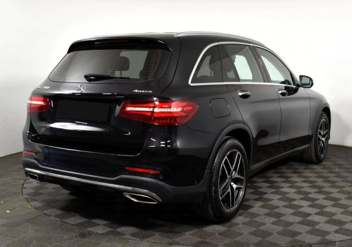 Купить Mercedes-Benz GLC с пробегом. Фото: #3
