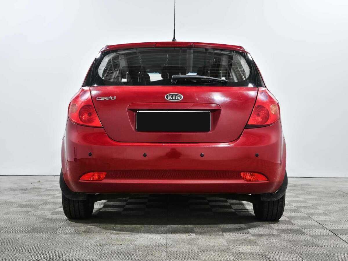 Купить Kia Ceed с пробегом. Фото: #4