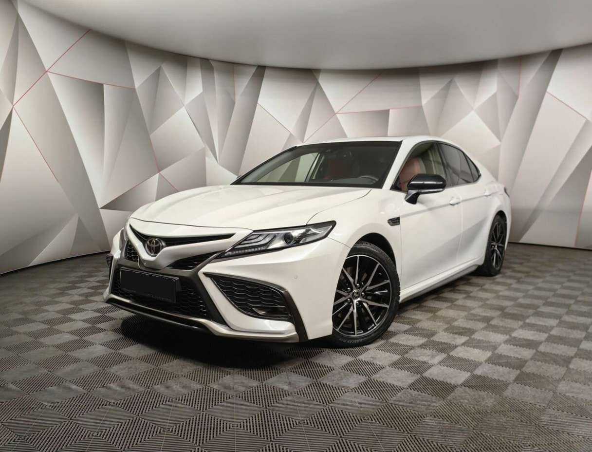 Купить Toyota Camry с пробегом. Фото: #0