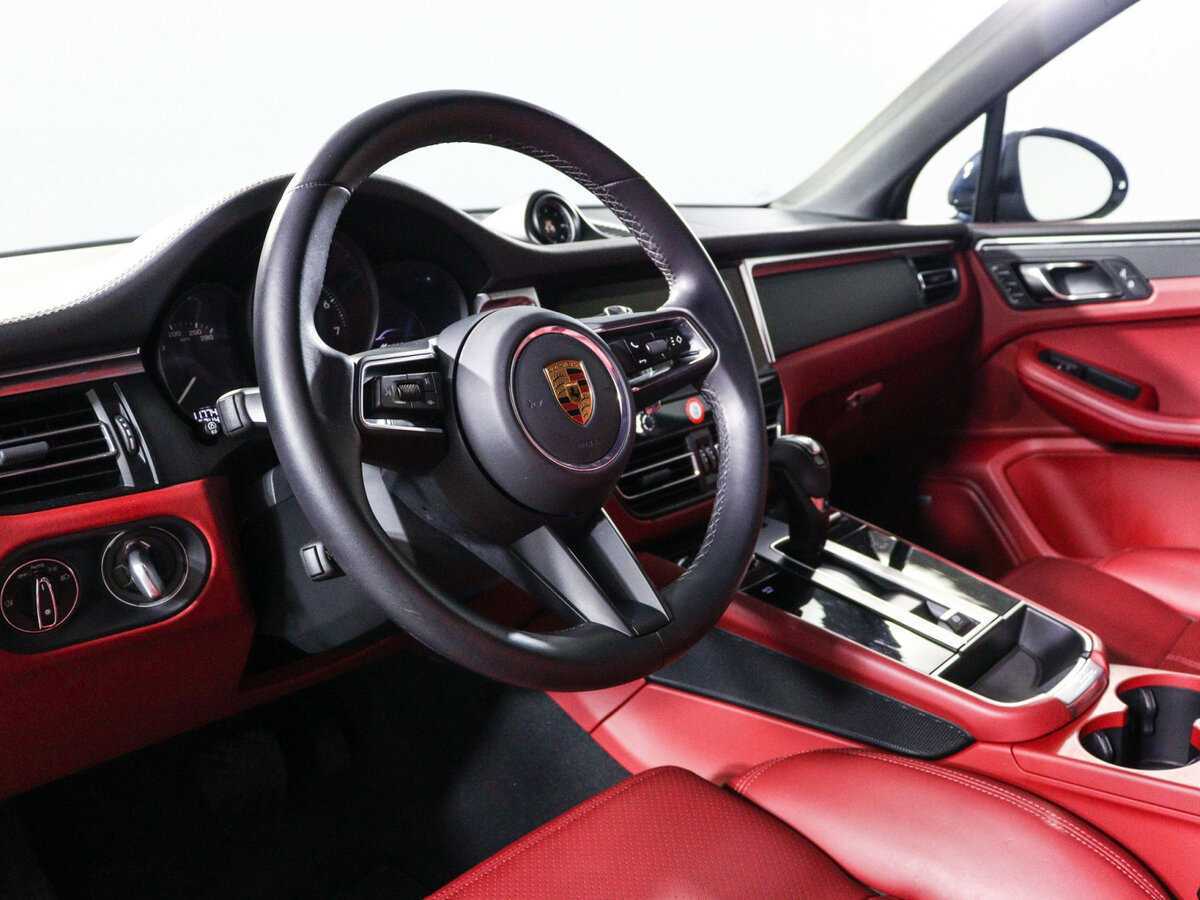 Купить Porsche Macan с пробегом. Фото: #10