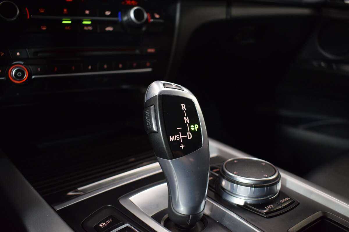 Купить BMW X5 с пробегом. Фото: #30