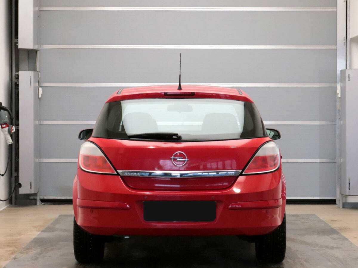 Купить Opel Astra с пробегом. Фото: #4