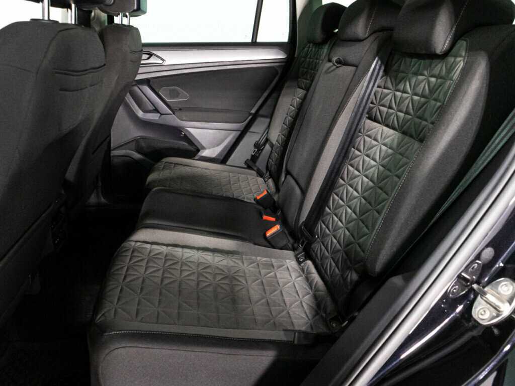 Купить Volkswagen Tiguan с пробегом. Фото: #9