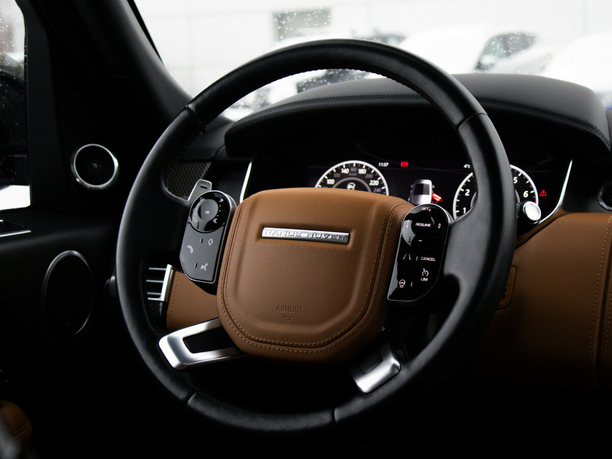 Купить Land Rover Range Rover с пробегом. Фото: #11