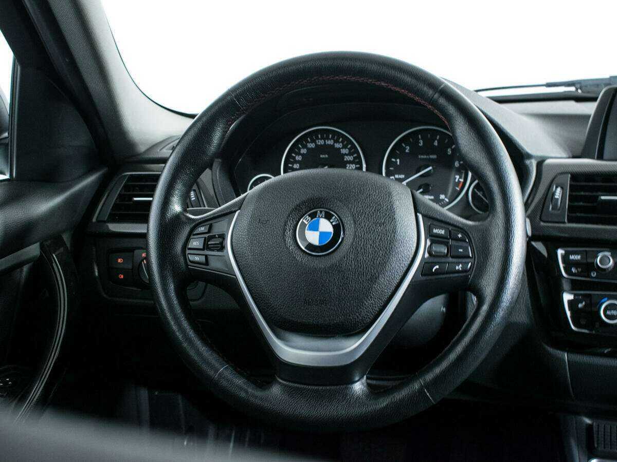 Купить BMW 3 серии с пробегом. Фото: #13