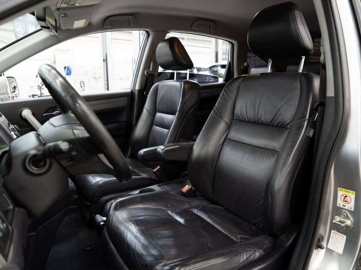 Купить Honda CR-V с пробегом. Фото: #4