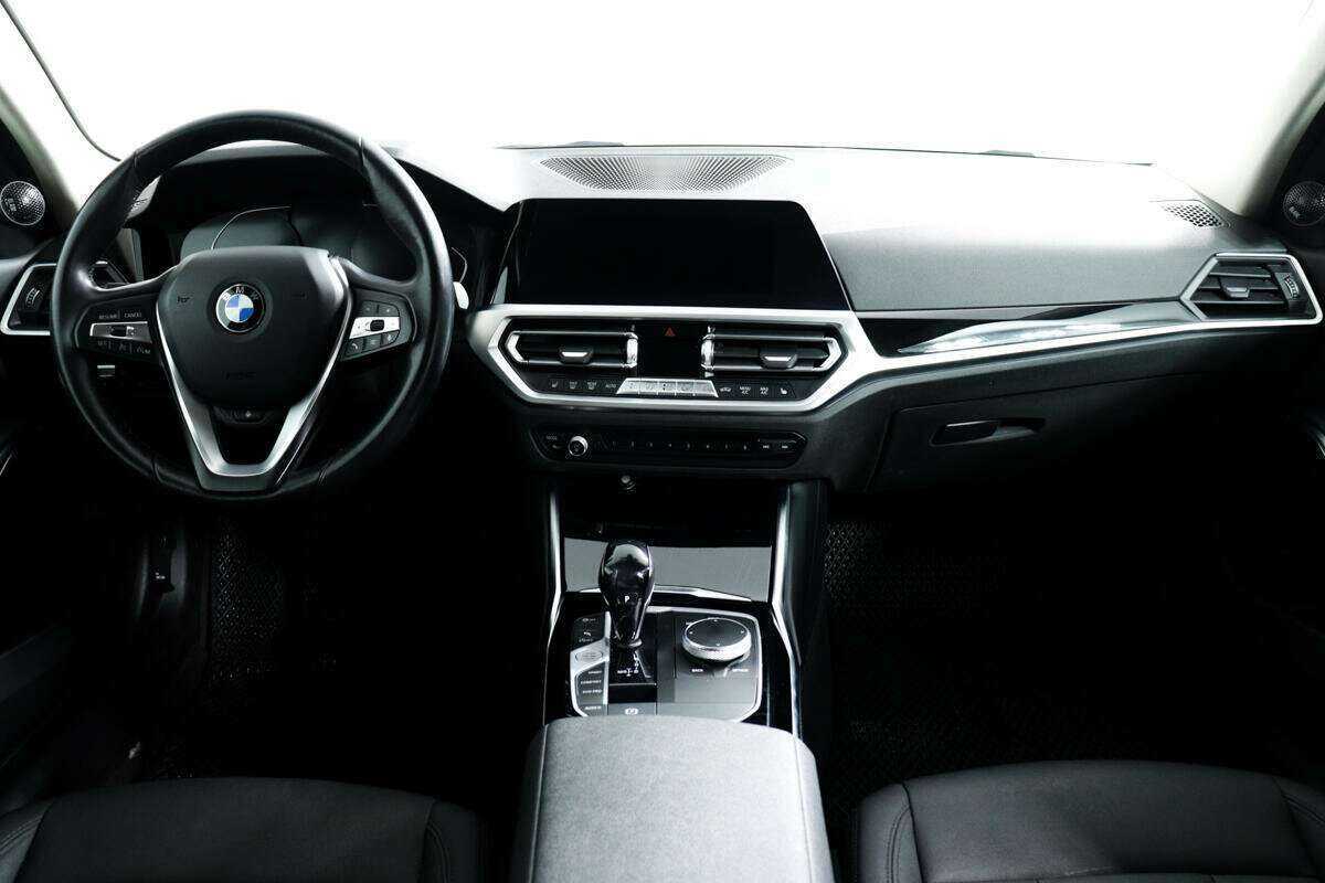 Купить BMW 3 серии с пробегом. Фото: #10