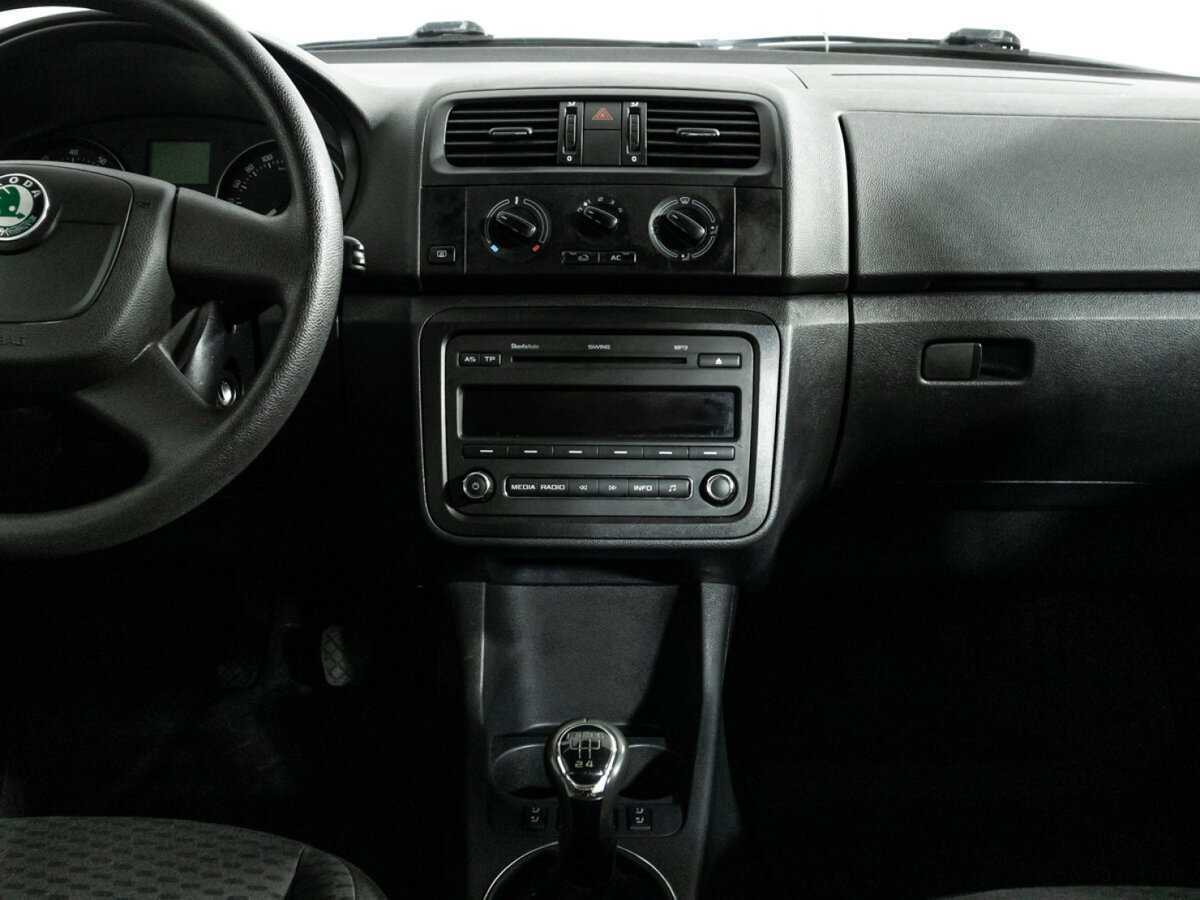 Купить Skoda Fabia с пробегом. Фото: #13
