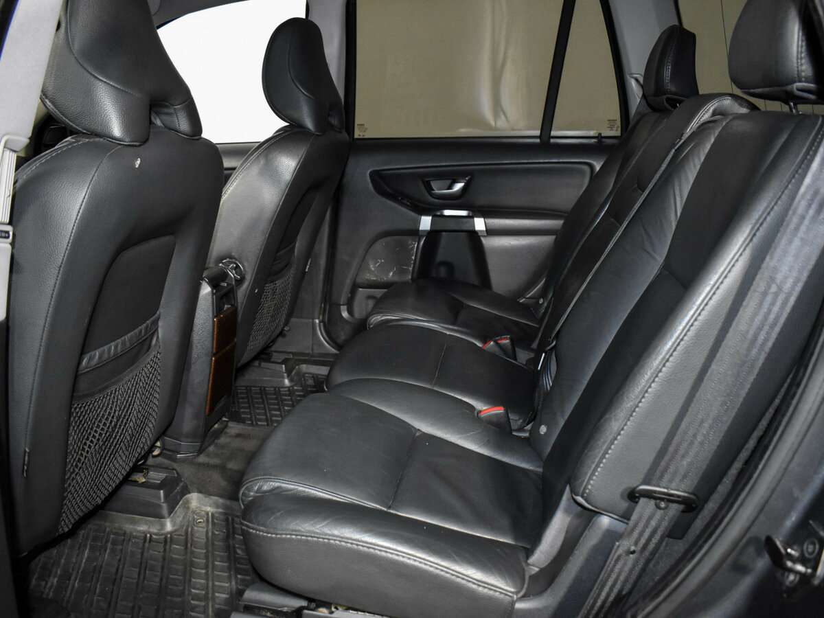 Купить Volvo XC90 с пробегом. Фото: #9