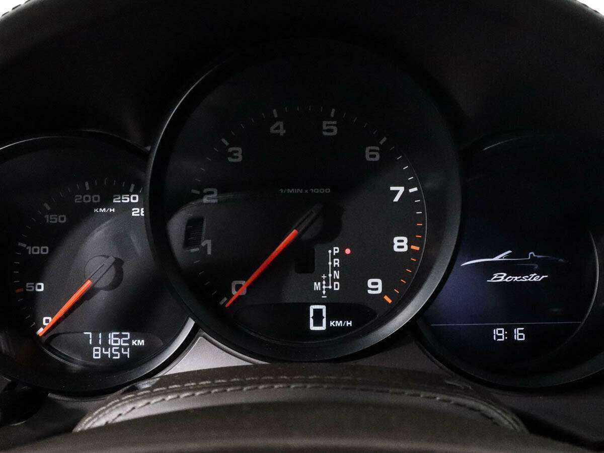 Купить Porsche Boxster с пробегом. Фото: #14