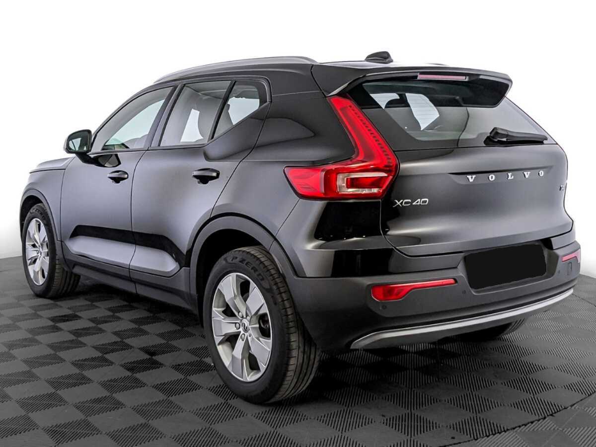 Купить Volvo XC40 с пробегом. Фото: #6