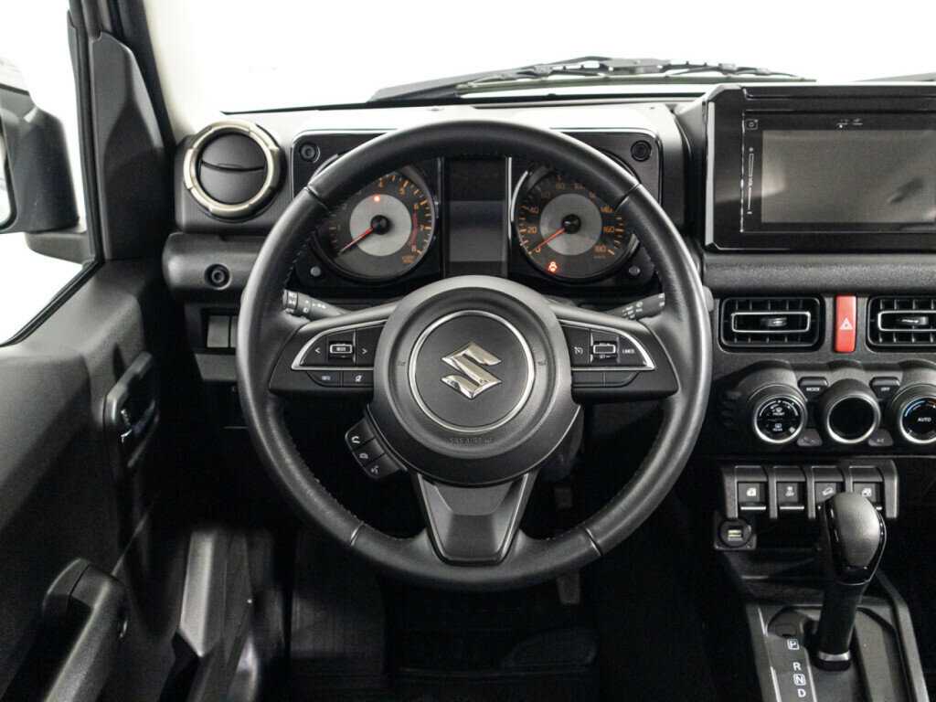 Купить Suzuki Jimny с пробегом. Фото: #18