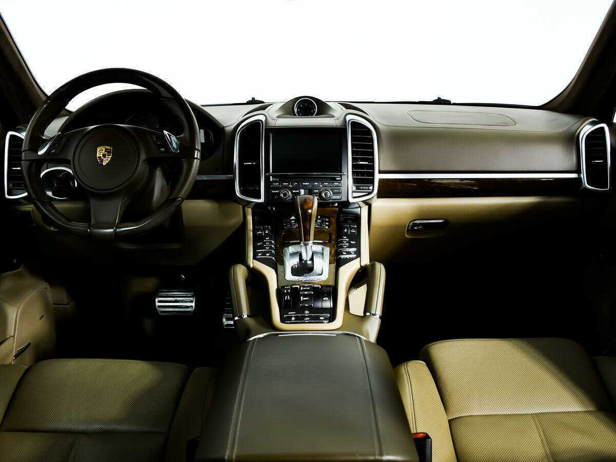 Купить Porsche Cayenne с пробегом. Фото: #8