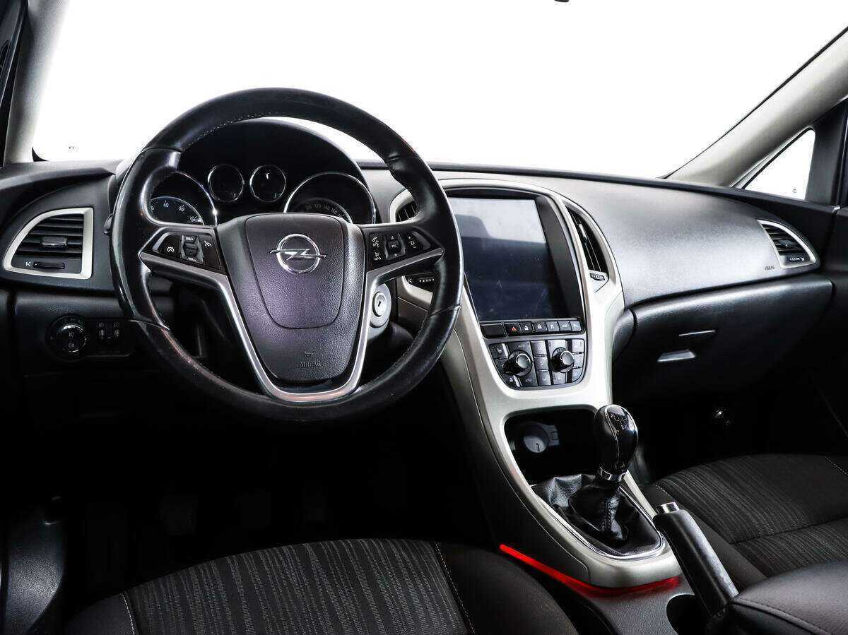 Купить Opel Astra с пробегом. Фото: #10