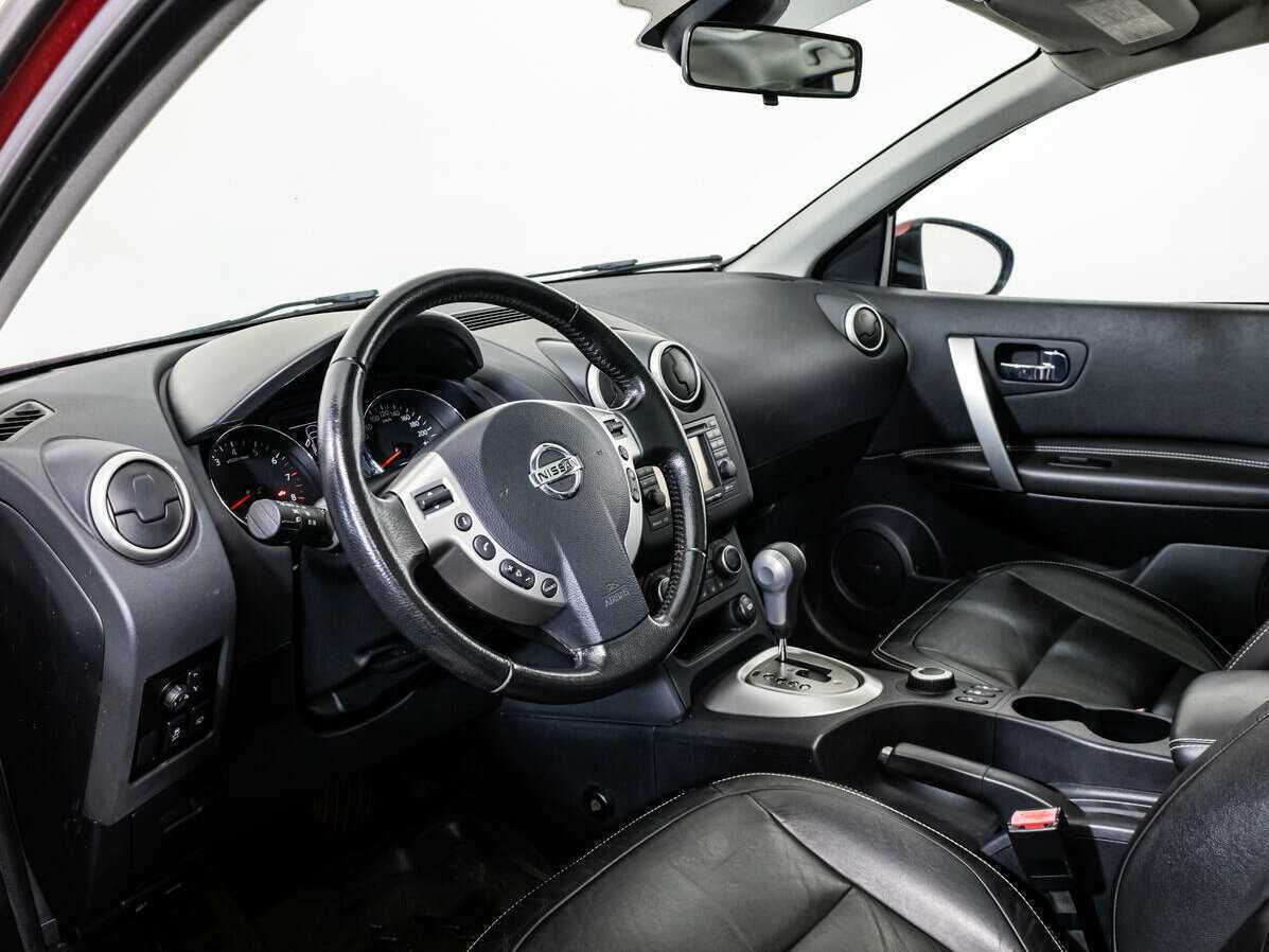 Купить Nissan Qashqai+2 с пробегом. Фото: #8